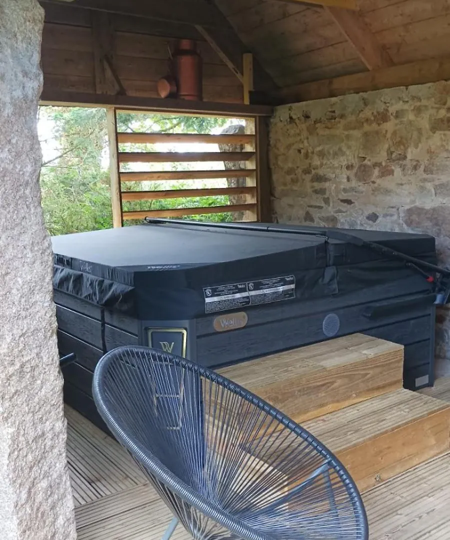Gite - Les Pivoines - Les Jardins De Kerellec - 20Min De La Mer 4 A 6 Personnes Terrasse Jacuzzi Plouvorn Holiday home